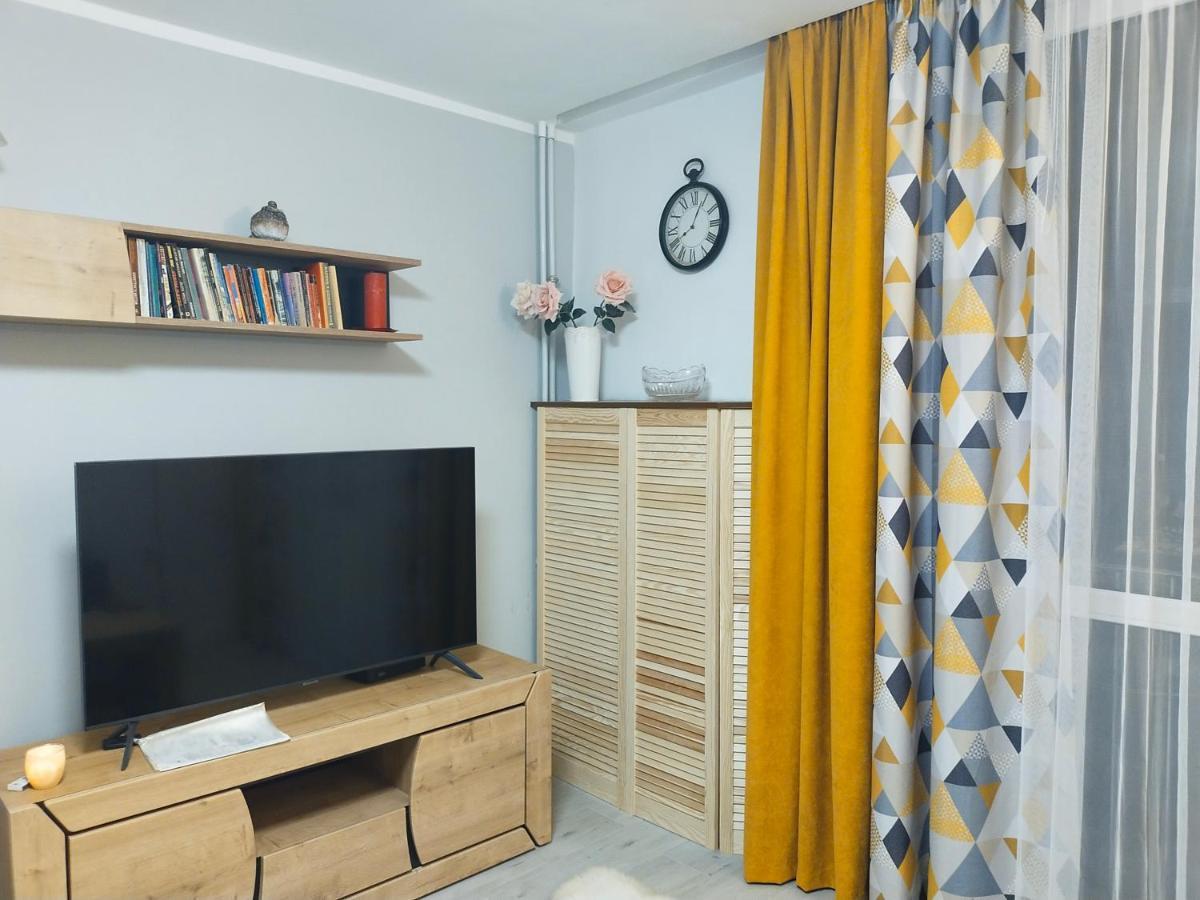 Appartamento Apartament Praga Varsavia Esterno foto